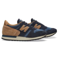 Кроссовки New Balance 770 Blue Beige