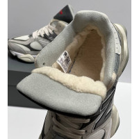 New Balance 9060 Mid Gore-Tex Grey White