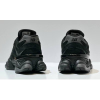 New Balance 9060 Winter Triple Black с мехом