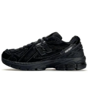 New Balance 1906D Protection Pack Suede Core Black