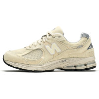 New Balance 2002R Bone