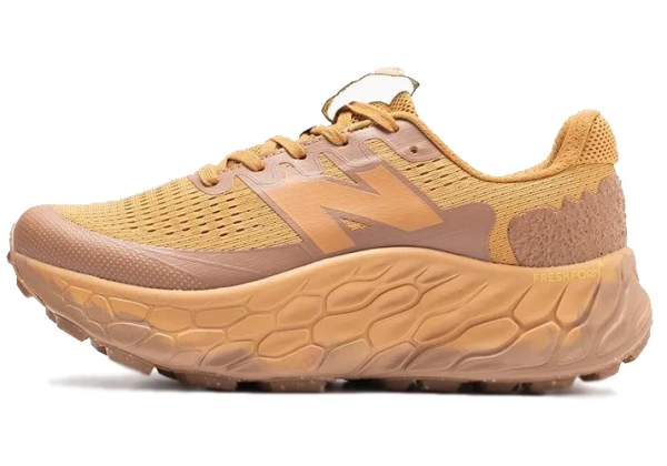 New Balance Fresh Foam More Trail V3 Caramel