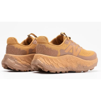 New Balance Fresh Foam More Trail V3 Caramel