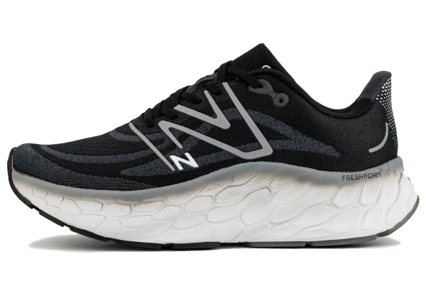 New Balance Fresh Foam x More Trail V4 Black White