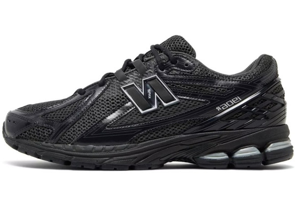 New Balance 1906R Black Metallic Silver