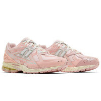 New Balance 1906U Lunar New Year Shell Pink