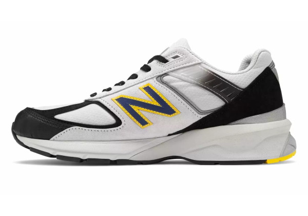 Кроссовки New Balance 990v5 серые с черным