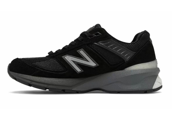 Кроссовки New Balance 880 черные