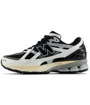 New Balance 1906U Sea Salt Magnet Black Berge