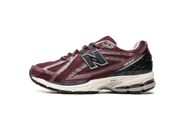 Кроссовки New Balance 1906R Black Bugrundy