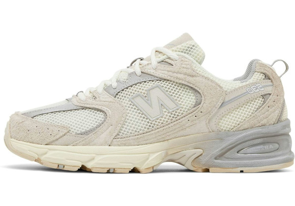 New Balance 530 Moonbeam Raw Cashew Raincloud