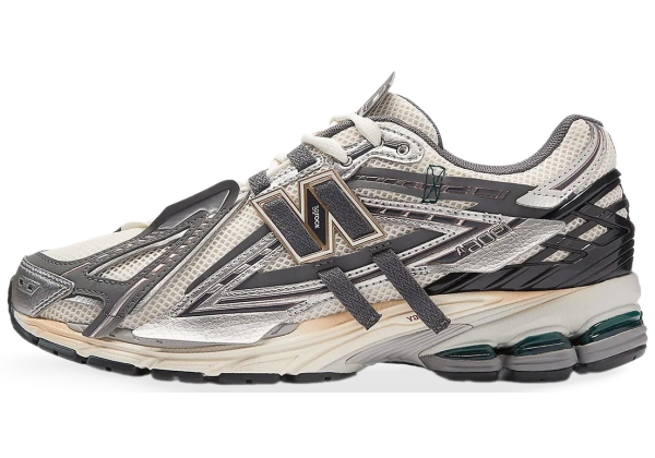 New Balance 1906A Silver Gold Metallic