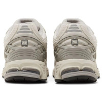 New Balance 1906R Moonbeam Rain Cloud White Grey