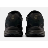 New Balance 2010 Triple Black