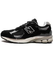 New Balance 2002R the Protection Pack Black Grey