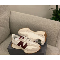 New Balance 327 Moonbeam Classic white