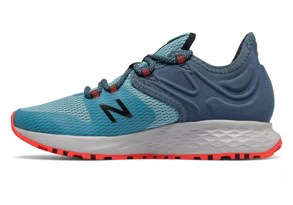 Кроссовки New Balance Fresh Foam Roav Trail синие