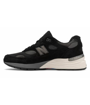 Кроссовки New Balance 992 замшевые черные