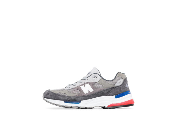 Кроссовки New Balance 992 серые с красным и синим