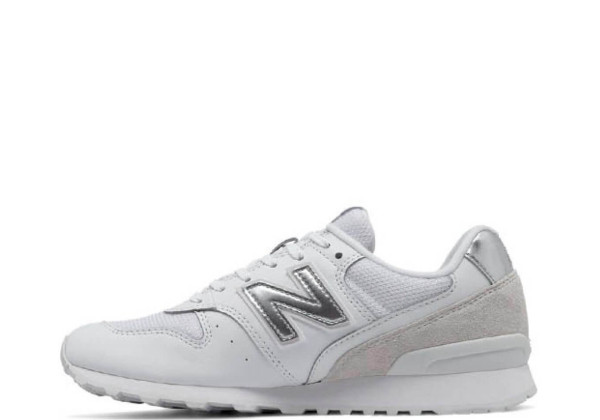 Кроссовки New Balance 996 кожаные серо-белые