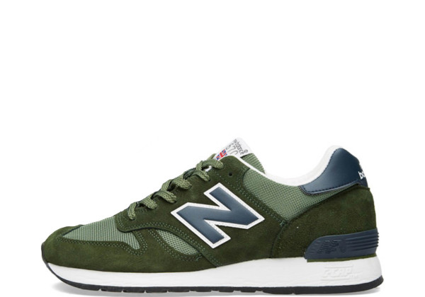 Кроссовки New Balance 670 темно-зеленые